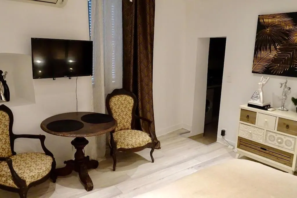 Apartment Studio Suquet 1 Cannes