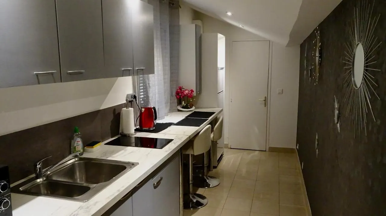 Studio Suquet 1 Cannes France